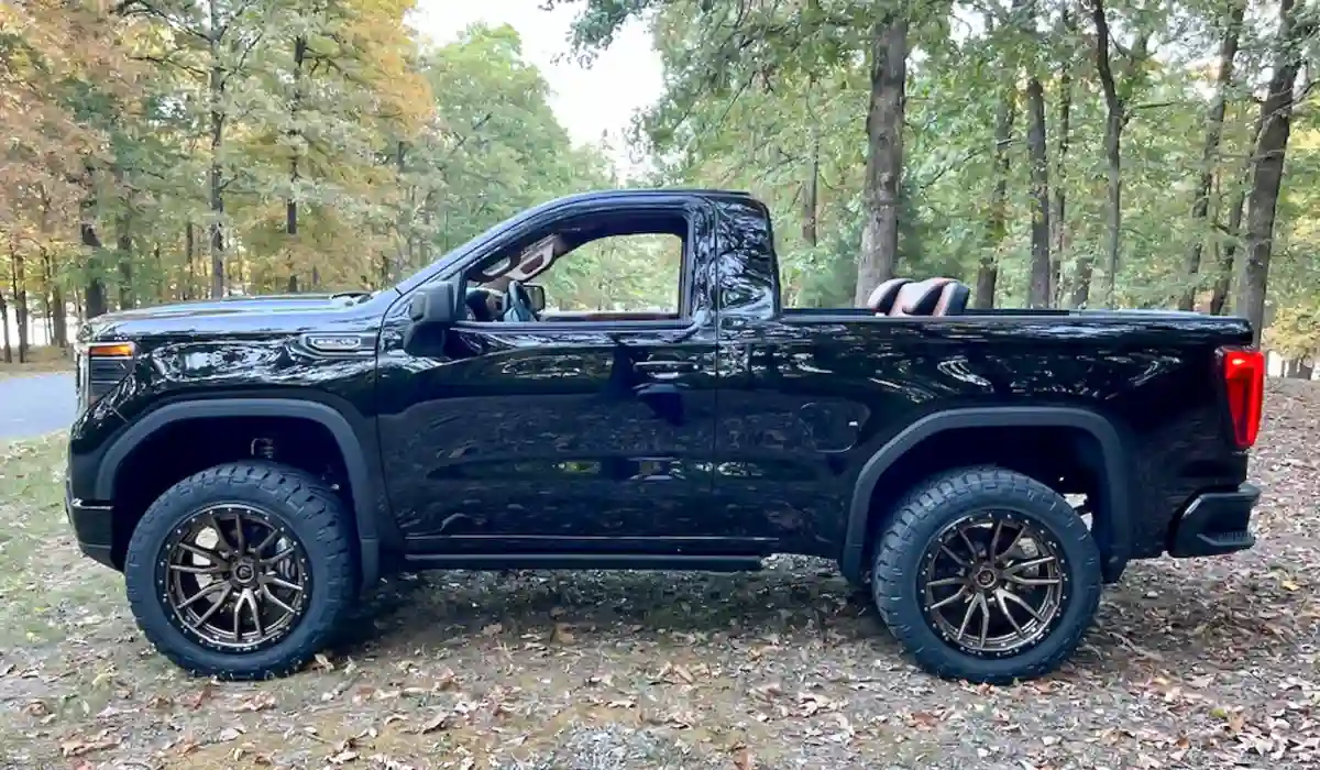 The upcoming 2022 GMC Jimmy is a new compact off-roading SUV that will take on models such as Jeep Wrangler. Of course 2022 GMC Jimmy